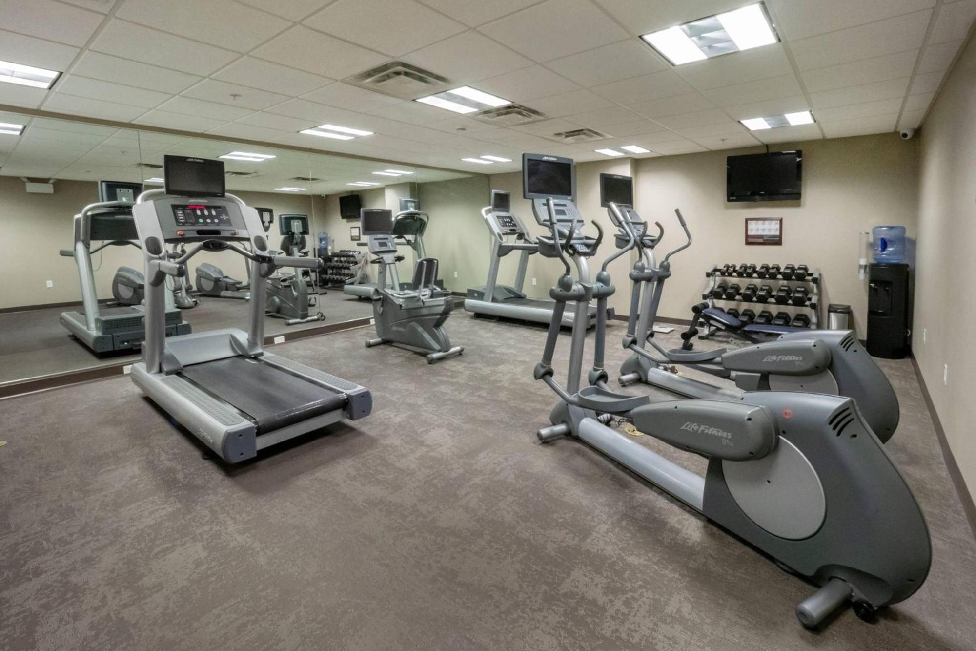 Residence Inn By Marriott Hazleton Bagian luar foto